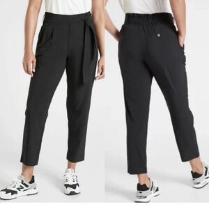 ATHLETA Pants Womens Size 4 Black Skyline II High Rise Tapered Tie Belt